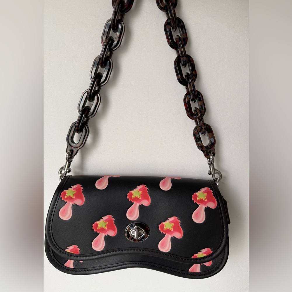 NWT Coach Coachtopia Wavy Dinky Shoulder Bag Leather Mushroom Print Black/Pink
